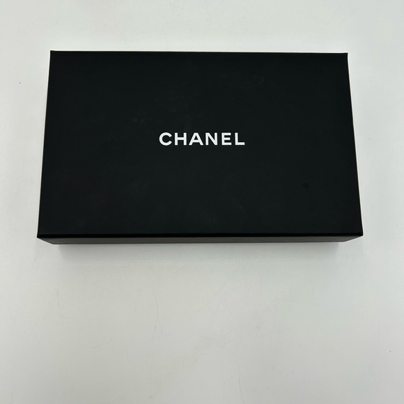 (SOLD) Chanel Medium Blue Leather Zip Wallet (2760****) - Picture 14 of 14
